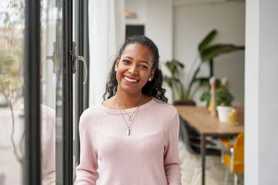 移动端用户使用官方应用查看信息